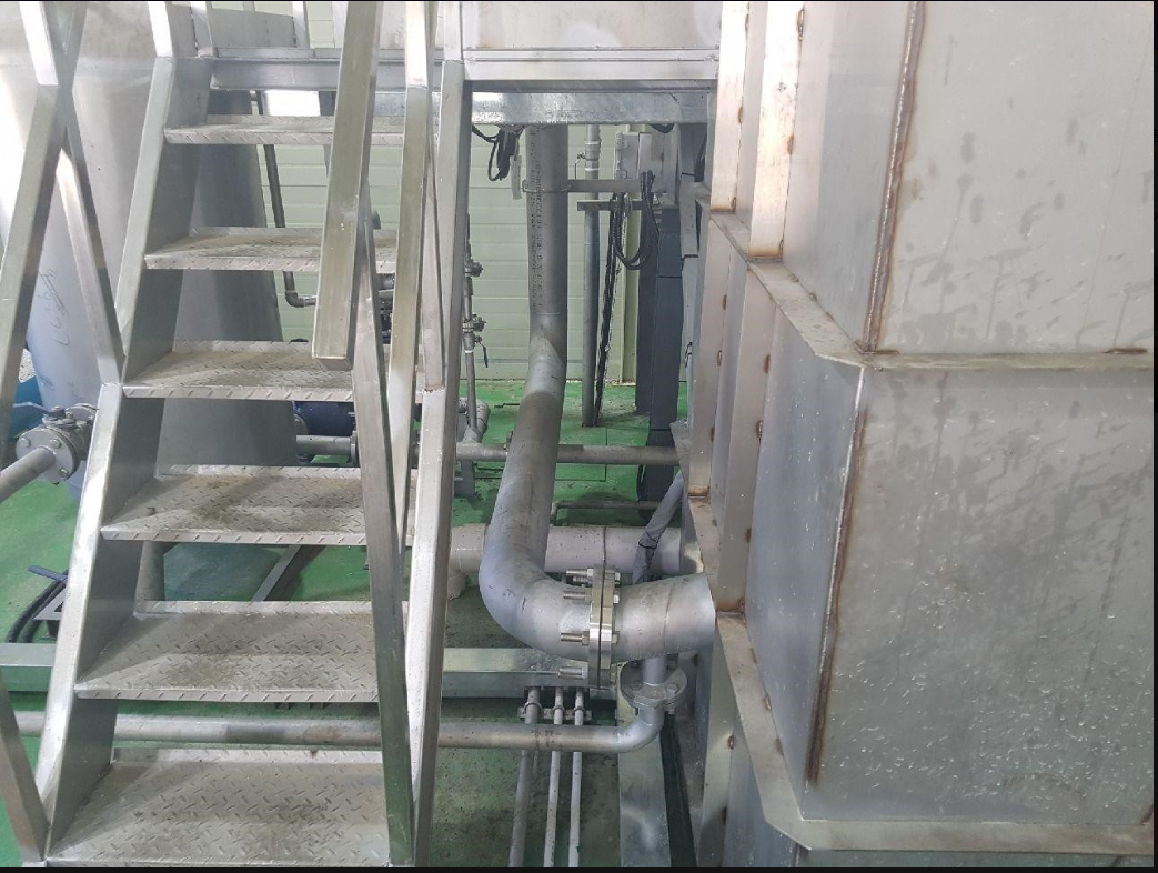 wastewater and scrubber piping [첨부 이미지1]