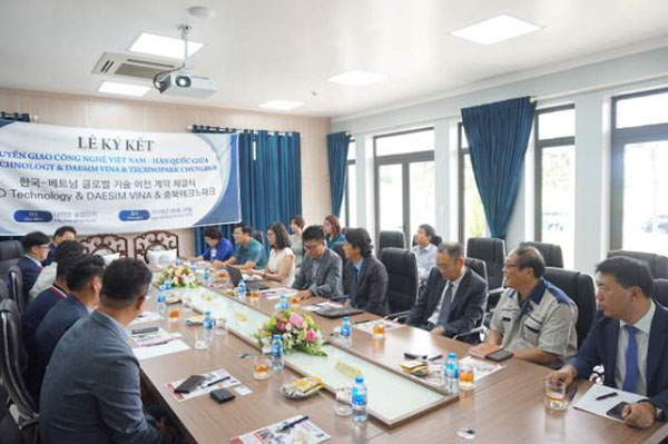In June 2018, leaders of Korea head office attended the Vietnam negotiation conference [첨부 이미지1]